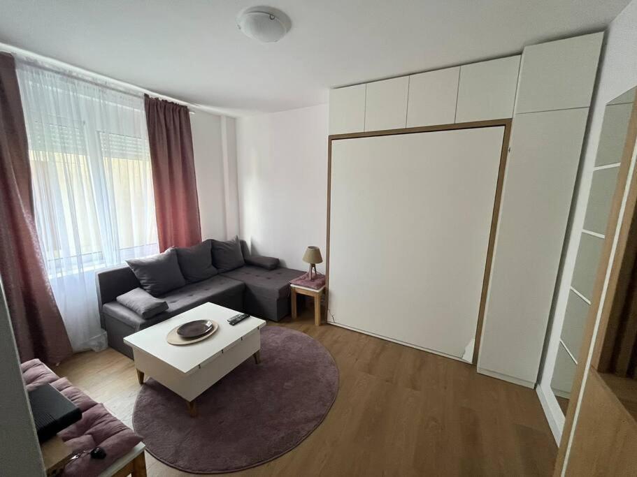 Apartment Centar Podgorica Kültér fotó